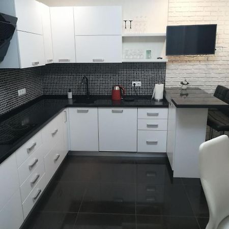 Сучасна Квартира В Жк Friendly House Kiew Exterior foto